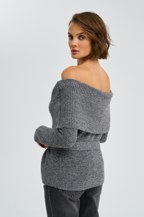 трикотажный джемпер с отворотом по цене 2390 руб вид справа