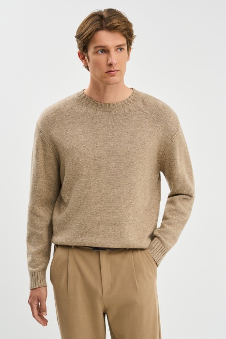 трикотажный джемпер по цене 1760 руб вид справа