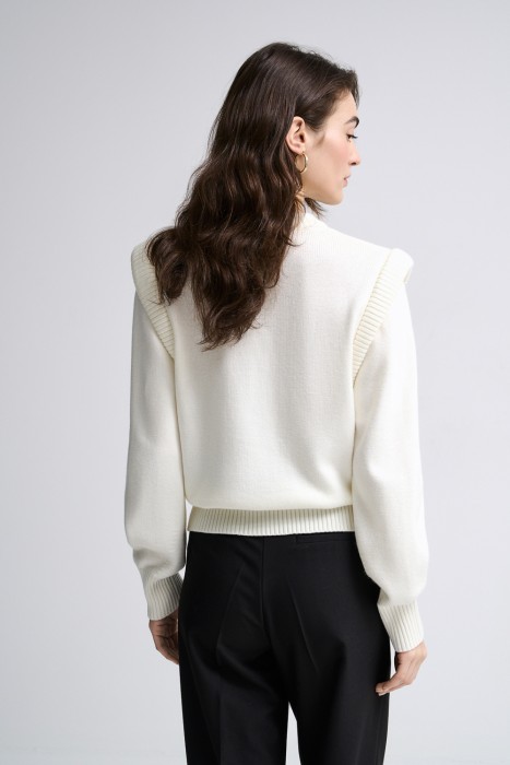 трикотажный джемпер по цене 1580 руб вид справа