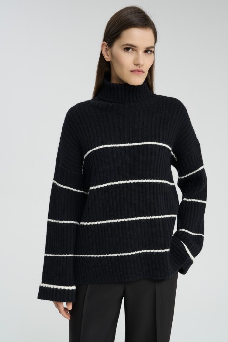 трикотажный джемпер 733993003 фотография