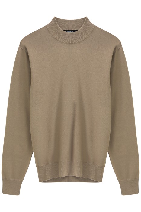 трикотажный джемпер из россии вид сбоку