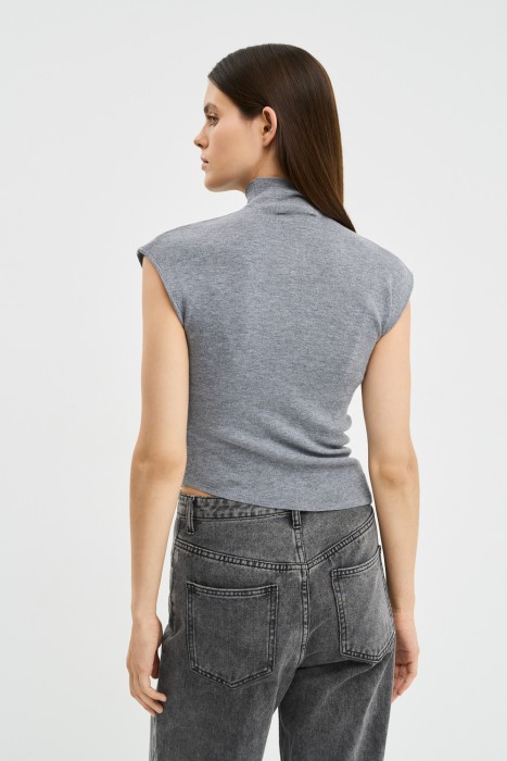 трикотажный джемпер по цене 1620 руб вид справа