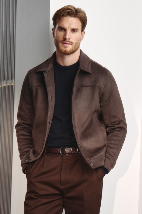 трикотажный джемпер от бренда снежная королева вид слева