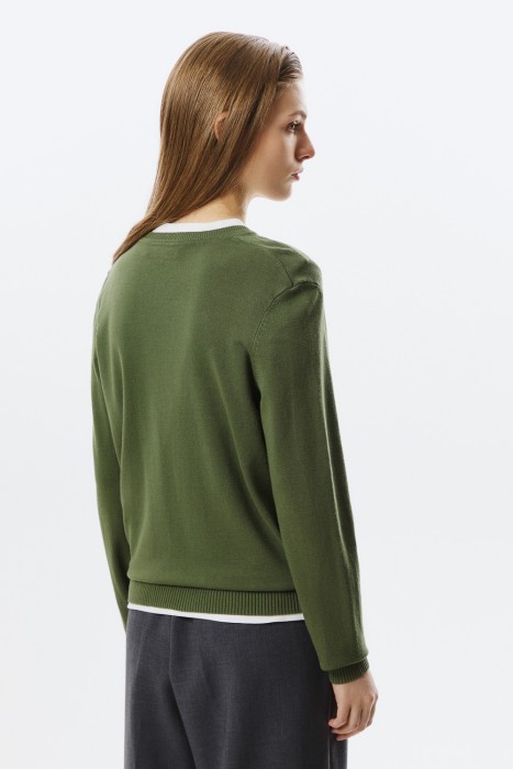 трикотажный джемпер по цене 1360 руб вид справа