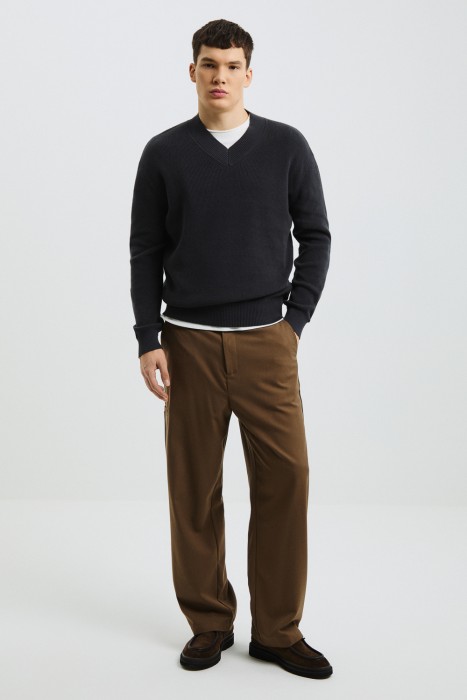 трикотажный джемпер из россии вид сбоку