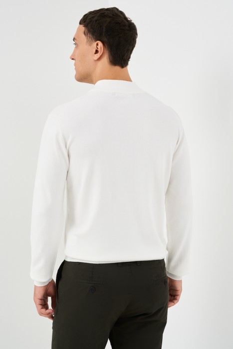 трикотажный джемпер по цене 1200 руб вид справа