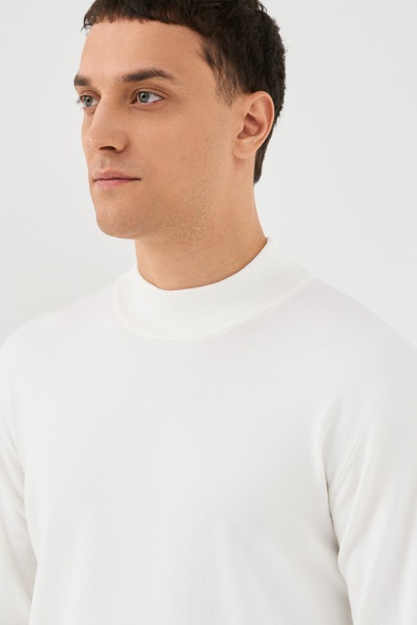 трикотажный джемпер из россии вид сбоку