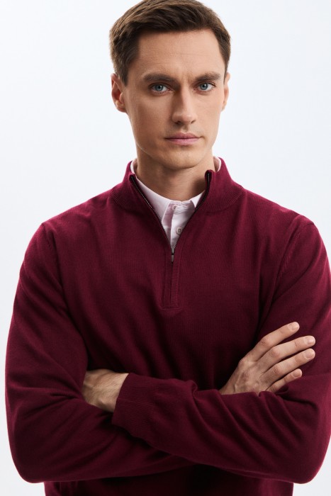 трикотажный джемпер из россии вид сбоку