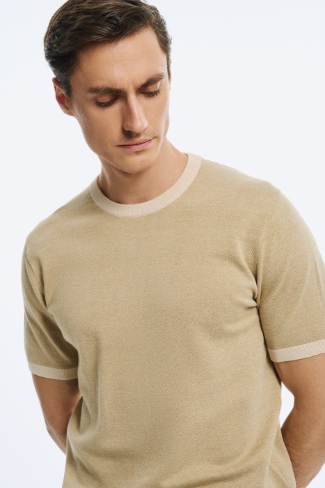 трикотажный джемпер из россии вид сбоку