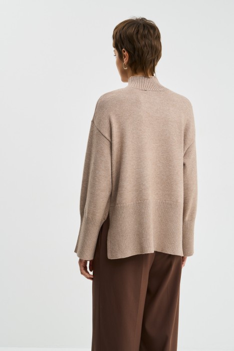 трикотажный джемпер по цене 1980 руб вид справа