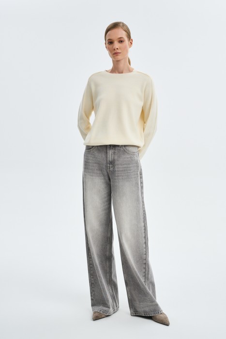 Товар с артикулом 784511003 вид сзади