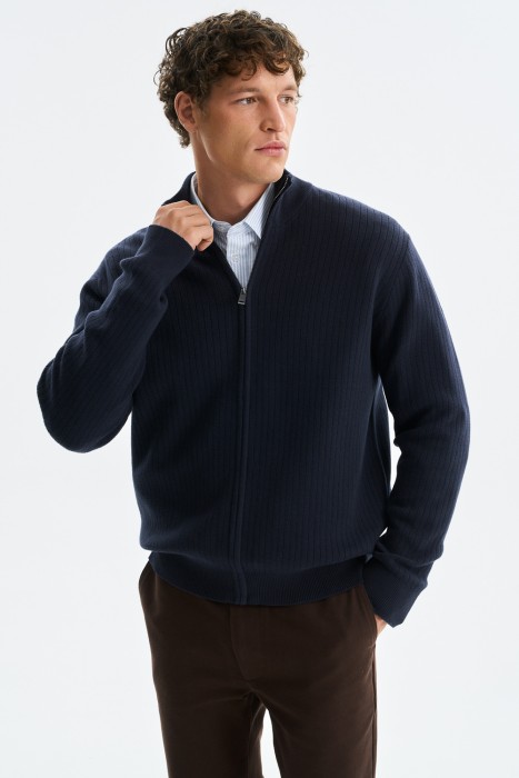 трикотажный кардиган 780670003 фотография