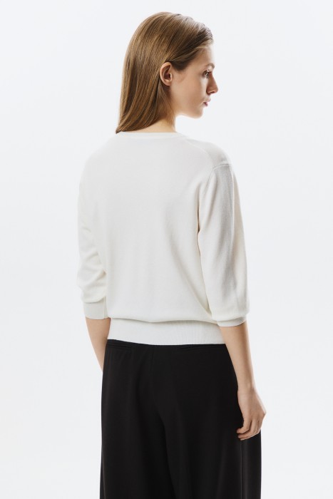 трикотажный кардиган по цене 1870 руб вид справа