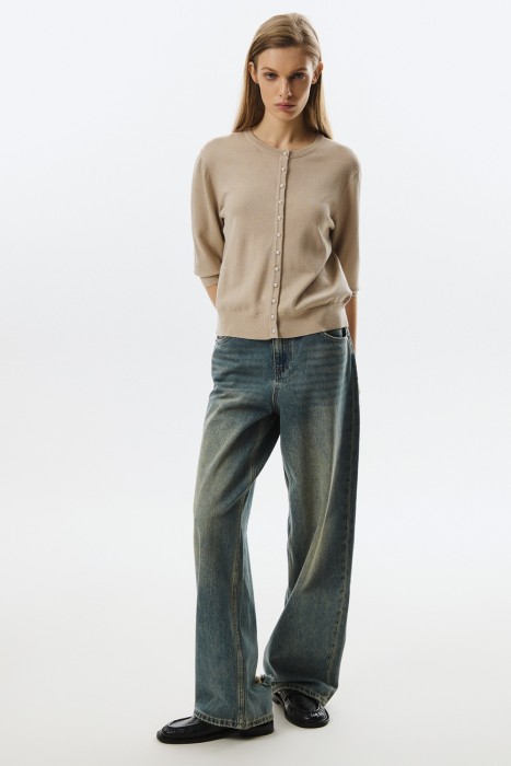 трикотажный кардиган от бренда снежная королева вид слева