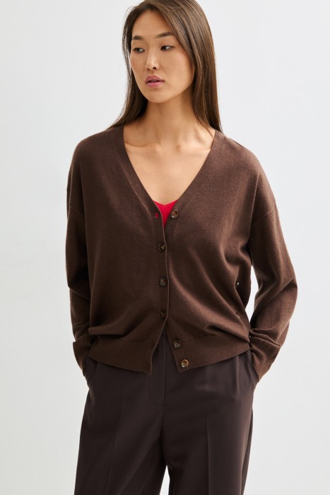 трикотажный кардиган из россии вид сбоку