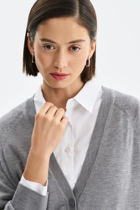 трикотажный кардиган из россии вид сбоку