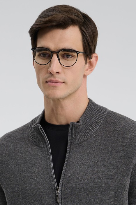 трикотажный кардиган из россии вид сбоку