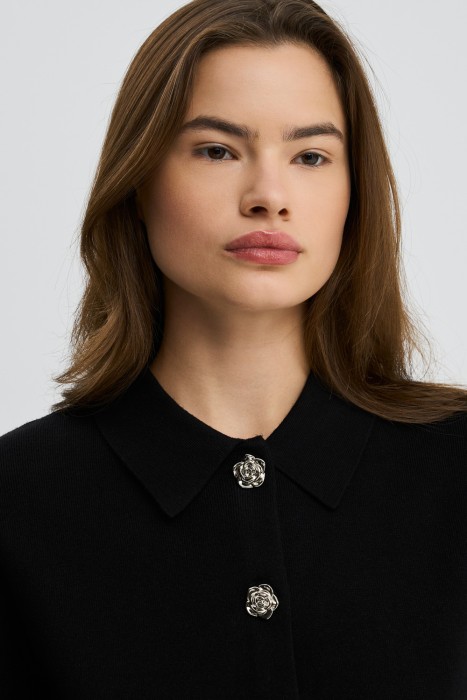 трикотажный кардиган от бренда снежная королева вид слева