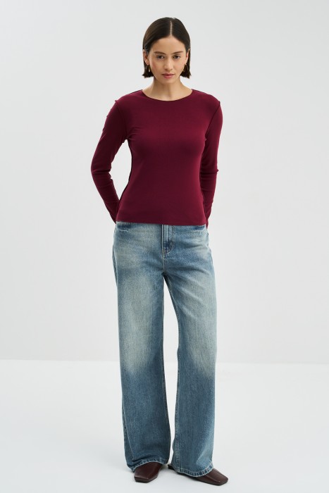 трикотажный лонгслив от бренда снежная королева вид слева