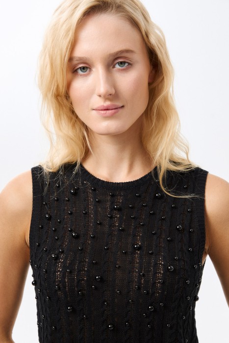 трикотажный топ с декором из россии вид сбоку