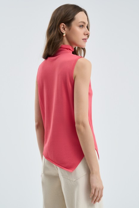 трикотажный топ по цене 1150 руб вид справа