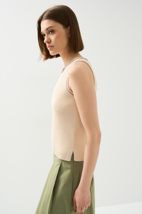 Товар с артикулом 756880003 вид сзади