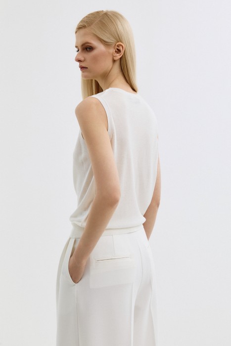 Товар с артикулом 803422003 вид сзади