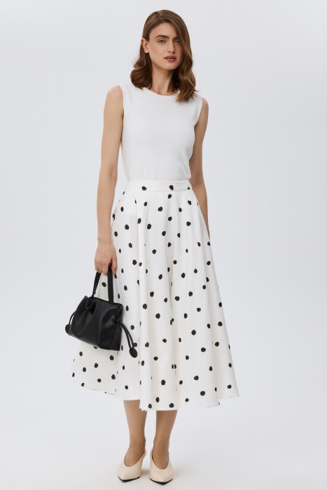 трикотажный топ от бренда снежная королева вид слева