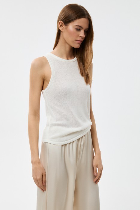 Товар с артикулом 815434003 вид сзади