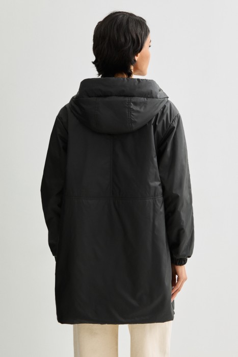 удлиненная куртка с капюшоном по цене 6940 руб вид справа