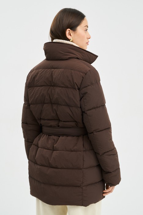 удлиненная куртка с поясом по цене 7490 руб вид справа