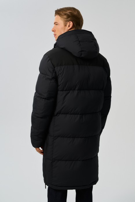 удлиненная зимняя куртка с капюшоном по цене 5450 руб вид справа