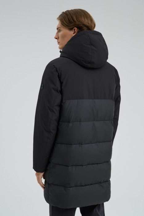 удлиненная зимняя куртка из россии вид сбоку