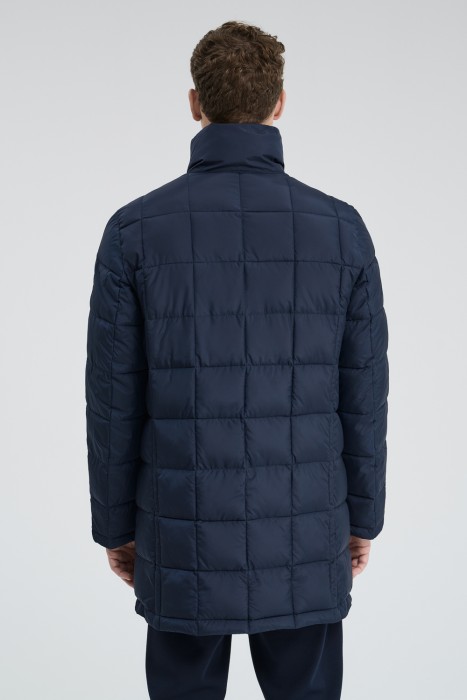 удлиненная зимняя куртка по цене 8120 руб вид справа