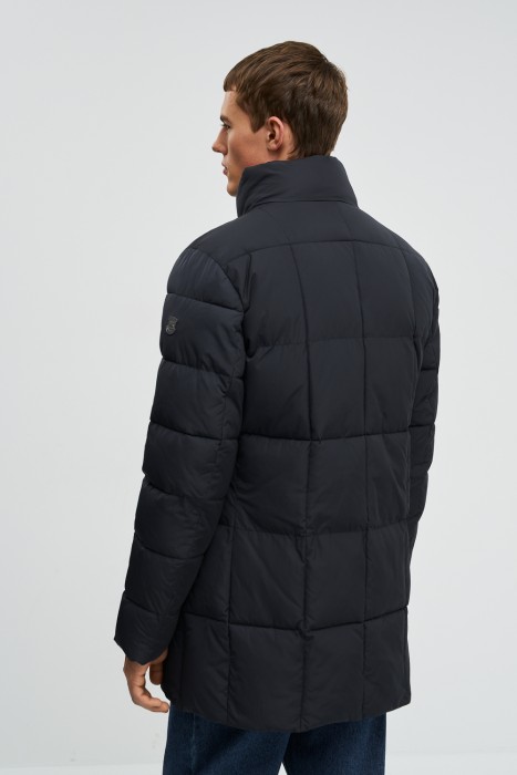 удлиненная зимняя куртка по цене 11000 руб вид справа