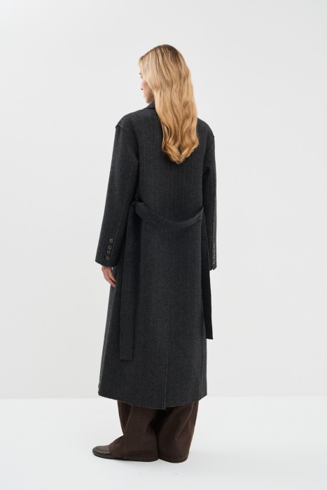 удлиненное пальто с поясом по цене 20340 руб вид справа