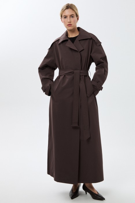 удлиненный плащ от бренда снежная королева вид слева