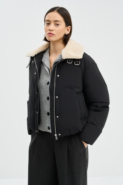 укороченная куртка с меховой отделкой 793096003 фотография