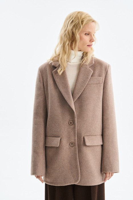 укороченное пальто из шерсти от бренда снежная королева вид слева