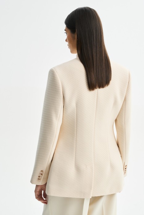 укороченное пальто-пиджак по цене 9990 руб вид справа