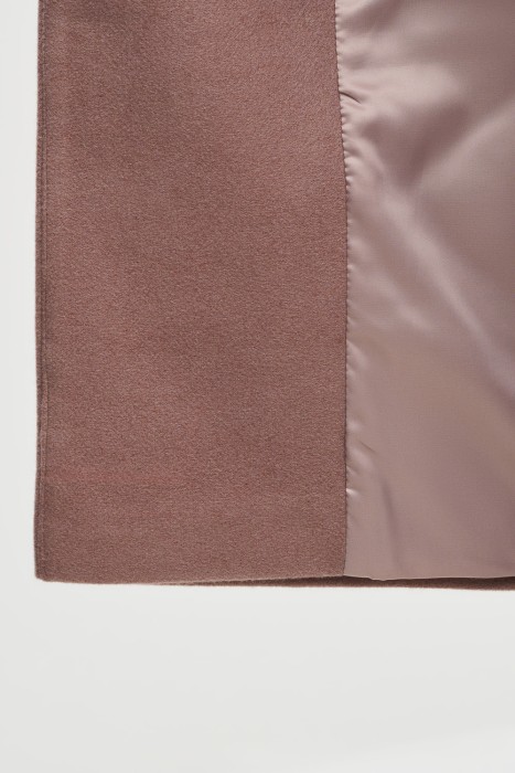 укороченное пальто с поясом из россии вид сбоку