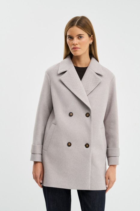 укороченное пальто от бренда снежная королева вид слева