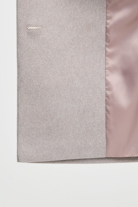 укороченное пальто из россии вид сбоку