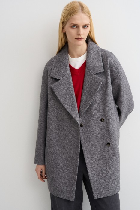 укороченное пальто от бренда снежная королева вид слева