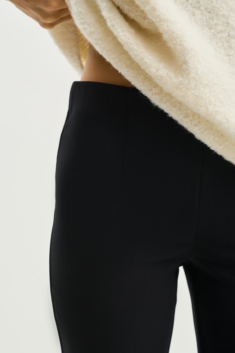 укороченные брюки-клеш от бренда снежная королева вид слева