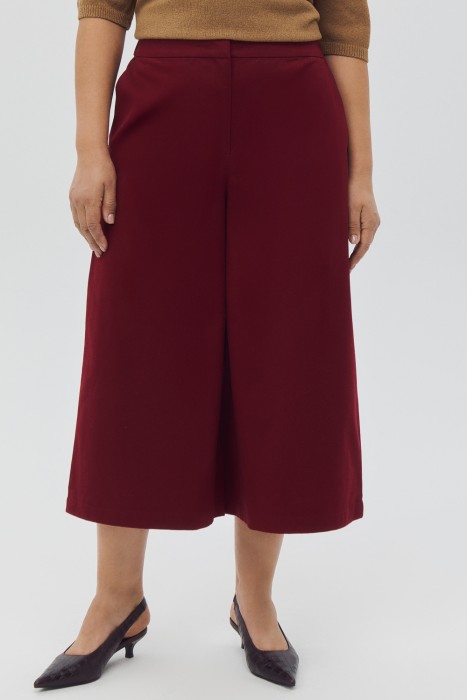 укороченные брюки от бренда снежная королева вид слева