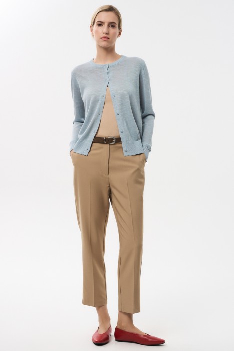 укороченные брюки от бренда снежная королева вид слева