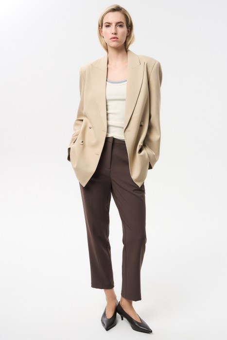 укороченные брюки от бренда снежная королева вид слева