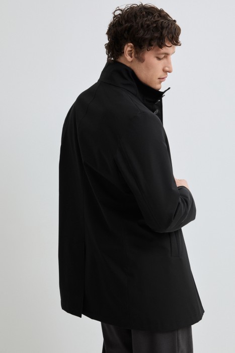 укороченный плащ по цене 11560 руб вид справа