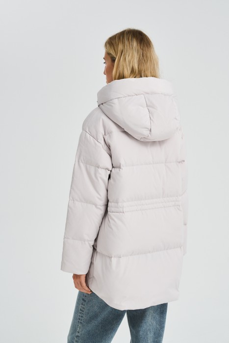 укороченный пуховик с капюшоном по цене 11160 руб вид справа